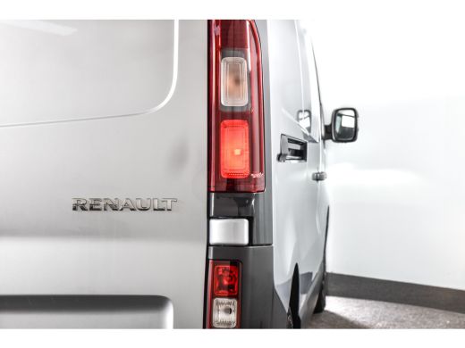 Renault Trafic 2.0 Blue dCi 130 PK T30 L2H1 Advance | Cruise | Camera | PDC | NAV+App Connect | Airco | 4-seizoe... ActivLease financial lease