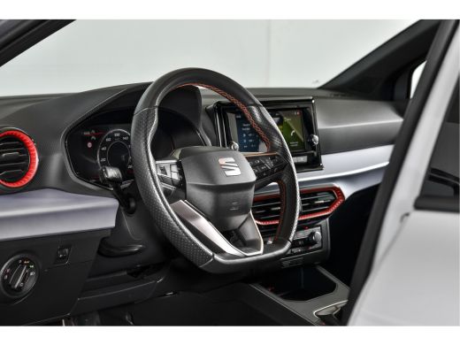 Seat Ibiza 1.0 EcoTSI 95 PK FR | Dig. Cockpit | Cruise | PDC | App. Connect | ECC | LM 17" | LED | 8352 ActivLease financial lease