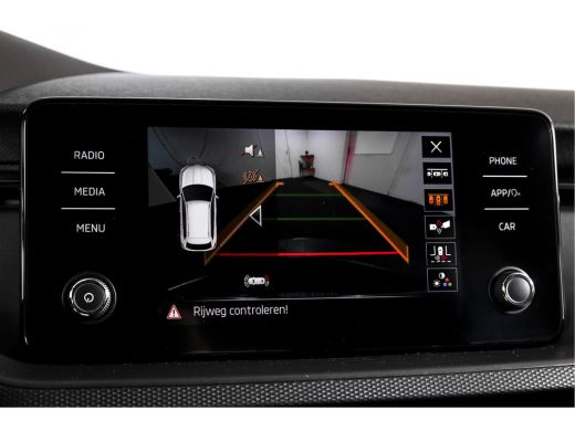 Skoda Kamiq 1.0 TSI 110 PK Ambition - DSG Automaat | Cruise | Stoelverw. | Camera+PDC | App.Connect | Auto.Ai... ActivLease financial lease