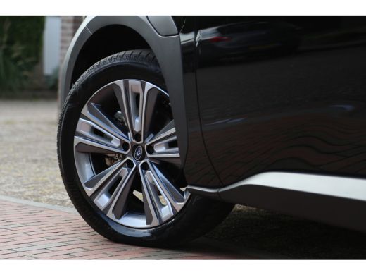 Subaru Solterra Sky Package 71 kWh AWD Panorama HK Leer 360view LED ACC ActivLease financial lease