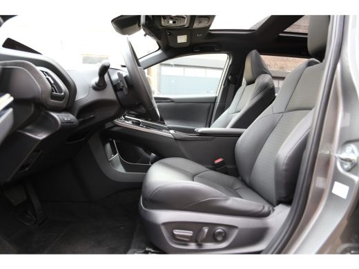 Subaru Solterra Sky Package 71 kWh AWD Panorama Leer HK 360view ACC ActivLease financial lease