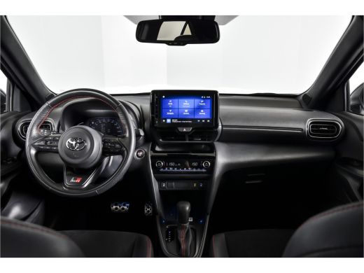 Toyota Yaris Cross 1.5 Hybrid 115 PK GR Sport | Dig. Cockpit | Adapt. Cruise | Stoel-+Stuurverw. | PDC | Camera | NA... ActivLease financial lease