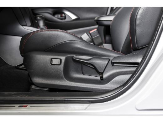 Toyota Yaris Cross 1.5 Hybrid 130 GR Sport | Dig.Cockpit | Adapt.Cruise | Stoel+Stuurverw. | Camera | PDC + NAV + Ap... ActivLease financial lease