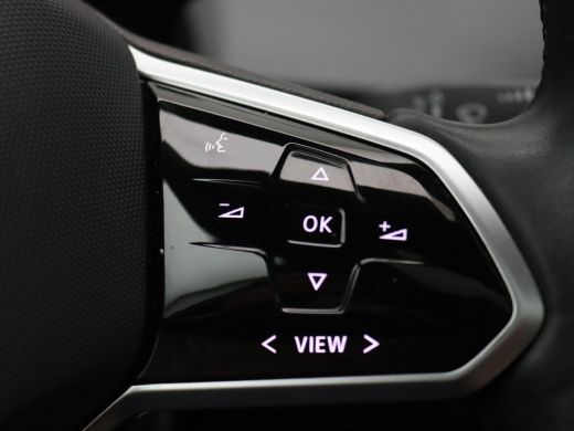 Volkswagen ID.3 First Max 58 kWh 204PK Aut. Panoramadak, 95% SOH, Adaptieve Cruise Controle, Keyless, Achteruitri... ActivLease financial lease