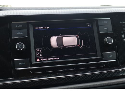 Volkswagen Polo 95PK 1.0 TSI Life | Airco | Cruise control adaptief | Parkeersensoren voor en achter ActivLease financial lease