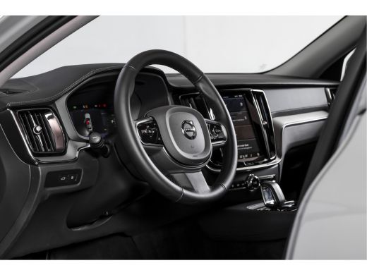 Volvo  V60 2.0 T6 Plug-in hybrid AWD Ultra Dark - Automaat | S/K-Panodak | Dig. Cockpit | Adapt. Cruise | St... ActivLease financial lease