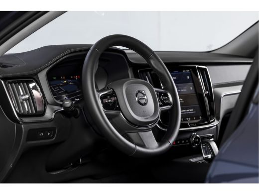 Volvo  V60 2.0 T6 Plug-in hybrid AWD Ultra Dark | S/K-panodak | Bowers/Wilkens | Dig. Cockpit | Adapt. Cruis... ActivLease financial lease