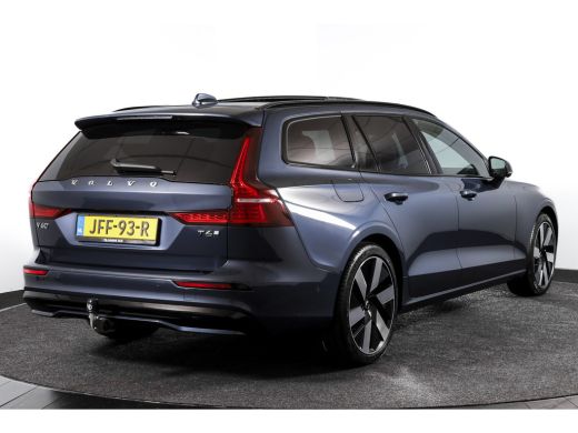 Volvo  V60 2.0 T6 Plug-in hybrid AWD Ultra Dark | S/K-panodak | Bowers/Wilkens | Dig. Cockpit | Adapt. Cruis... ActivLease financial lease