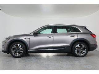 Audi e-tron 55 quattro Business edition 95 kWh | 20 inch | Stoelverwarming | Camera | Climate Control | Elekt...