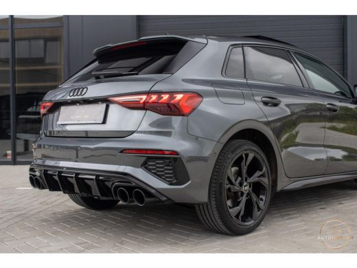 Audi A3 Sportback 40 TFSIe S Comp. S3 PANO B&O S line Camera Dode hoek ActivLease financial lease