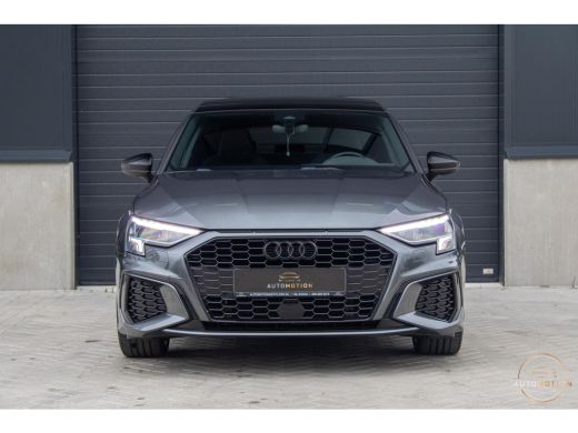 Audi A3 Sportback 40 TFSIe S Comp. S3 PANO B&O S line Camera Dode hoek ActivLease financial lease