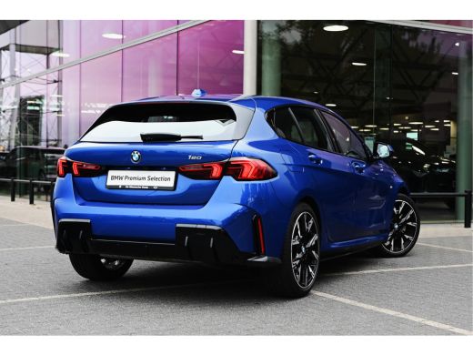 BMW 1 Serie 120 M Sport Automaat / Sportstoelen / Achteruitrijcamera / M Adaptief onderstel / Adaptieve LED /... ActivLease financial lease