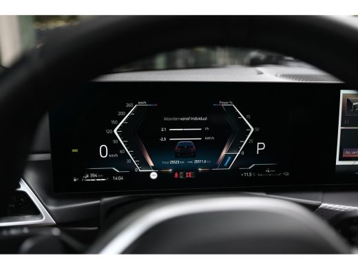 BMW 3 Serie Touring 330e xDrive M Sport Automaat / Panoramadak / Trekhaak / Sportstoelen / Achteruitrijcamera... ActivLease financial lease