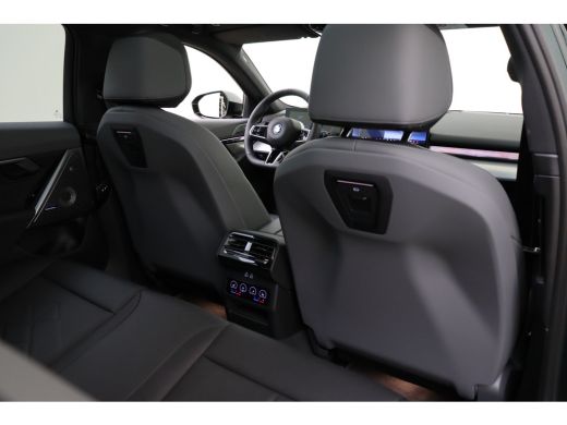 BMW 5 Serie Touring 530e M Sport Automaat / Panoramadak / Trekhaak / Adaptief onderstel professional / Parkin... ActivLease financial lease