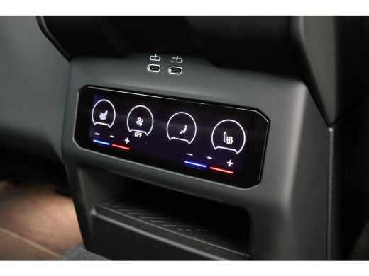 BMW 5 Serie Touring 530e M Sport Automaat / Panoramadak / Trekhaak / Adaptief onderstel professional / Parkin... ActivLease financial lease