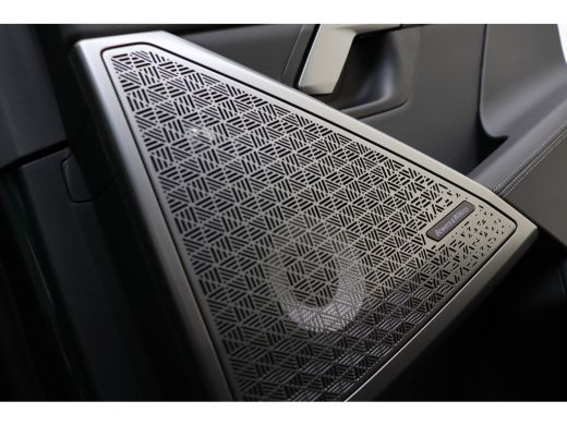 BMW 5 Serie Touring 530e M Sport Automaat / Panoramadak / Trekhaak / Adaptief onderstel professional / Parkin... ActivLease financial lease