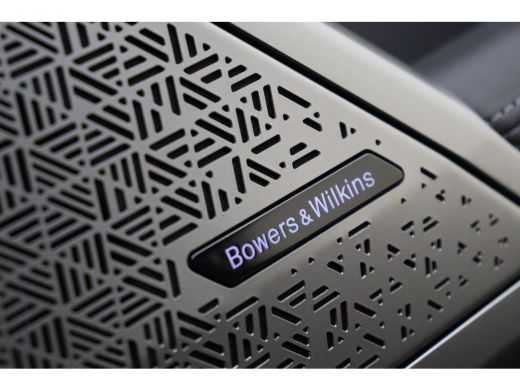 BMW 5 Serie Touring 530e M Sport Automaat / Panoramadak / Trekhaak / Adaptief onderstel professional / Parkin... ActivLease financial lease