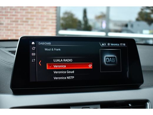 BMW X2 xDrive25e M-Sport Goldplay Pano ACC HUD Camera M-zetels ActivLease financial lease