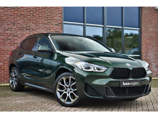 BMW X2 xDrive25e M-Sport Goldplay Pano ACC HUD Camera M-zetels ActivLease financial lease