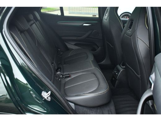 BMW X2 xDrive25e M-Sport Goldplay Pano ACC HUD Camera M-zetels ActivLease financial lease