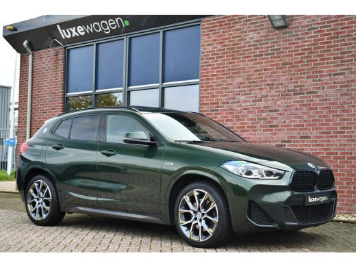 BMW X2 xDrive25e M-Sport Goldplay Pano ACC HUD Camera M-zetels ActivLease financial lease