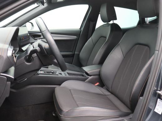 CUPRA Formentor 1.4 e-Hybrid Business 204PK DSG Achteruitrijcamera, Keyless, Side Assist, Voorruitverwarming, Stu... ActivLease financial lease