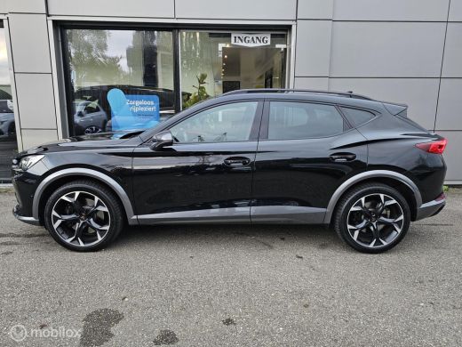 CUPRA Formentor 2.0 TSI 4DRIVE 310 PK Panorama/Beats/Memory/Keyless ActivLease financial lease