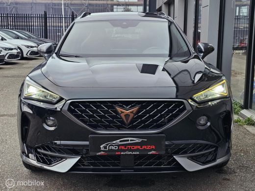 CUPRA Formentor 2.0 TSI 4DRIVE 310 PK Panorama/Beats/Memory/Keyless ActivLease financial lease