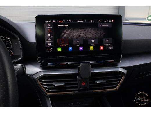 CUPRA Leon 1.4 e-Hybrid VZ 245 PANO CAMERA ACC Sfeerverlichting ActivLease financial lease