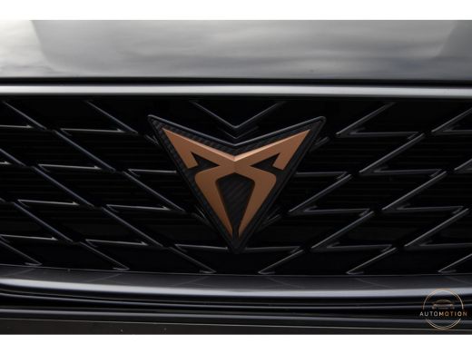 CUPRA Leon 1.4 e-Hybrid VZ 245 PANO CAMERA ACC Sfeerverlichting ActivLease financial lease