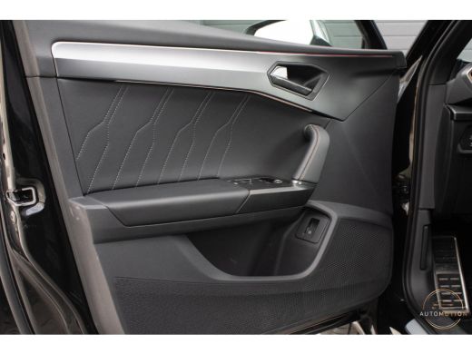 CUPRA Leon 1.4 e-Hybrid VZ 245 PANO CAMERA ACC Sfeerverlichting ActivLease financial lease