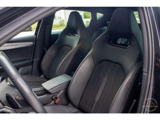 CUPRA Leon 1.4 e-Hybrid VZ 245 PANO CAMERA ACC Sfeerverlichting ActivLease financial lease