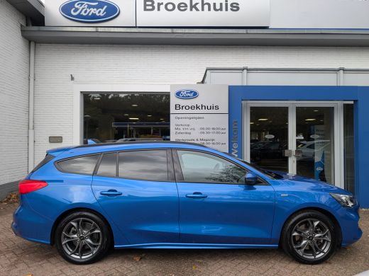 Ford Focus 1.0 EcoBoost ST Line Business 125pk | Winter Pack | Adap. Cruise | Carplay | Keyless | 1e Eigenaa... ActivLease financial lease