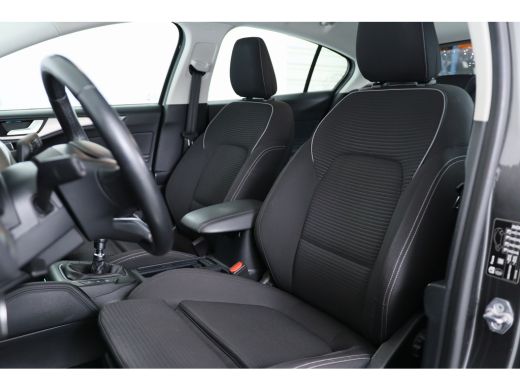 Ford Focus 1.0 EcoBoost Titanium Business | AGR Stoel | Climate Control | Keyless | Led | Cruise Control | P... ActivLease financial lease