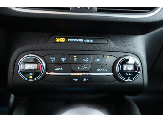 Ford Focus 1.0 EcoBoost Titanium Business | AGR Stoel | Climate Control | Keyless | Led | Cruise Control | P... ActivLease financial lease