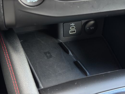 Ford Focus 1.0 Hybrid ST Line | Apple Carplay | Cruise Control | Navigatie | 17 inch ActivLease financial lease