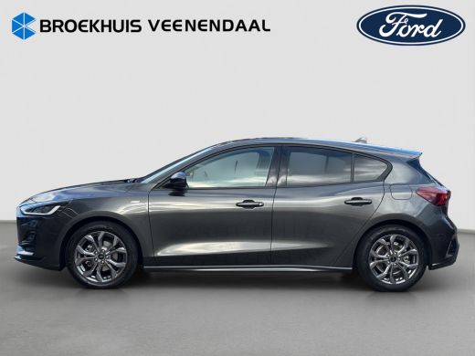 Ford Focus 1.0 Hybrid ST Line | Apple Carplay | Cruise Control | Navigatie | 17 inch ActivLease financial lease