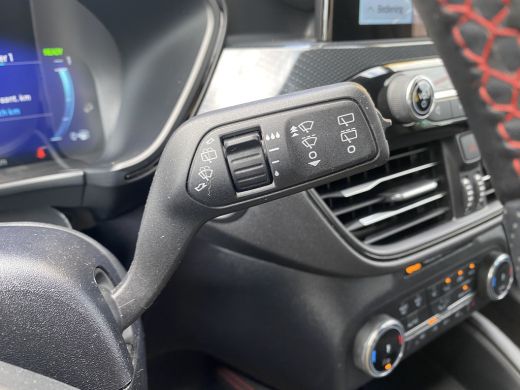 Ford Kuga 2.5 225PK PLUG-IN HYBRID ST-Line | STOEL STUUR EN VOORRUITVERWARMING| CAMERA| DAB| NAVIGATIE| CLI... ActivLease financial lease