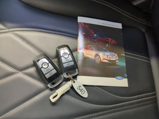 Ford Mustang Mach-E Mach-E RWD 75 kWh | B&O Sound | 360 Camera | ActivLease financial lease