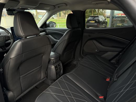 Ford Mustang Mach-E Mach-E RWD 75 kWh | Trekhaak | B&O Sound | 360 Camera | ActivLease financial lease