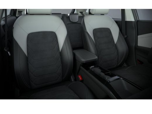 Ford Puma Gen-E Premium 44 kWh | Achteruitrijcamera | Airco (automatisch) | Armsteun voor ActivLease financial lease