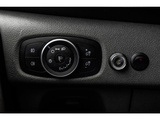 Ford Transit Custom 2.0-TDCI | L2H1 | LED | Inrichting | Omvormer | Cruise | Airco | PDC | Euro 6 ActivLease financial lease