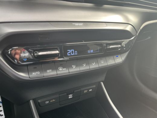 Hyundai Bayon 1.0 T-GDI Premium Sky | Rijklaarprijs dus GEEN afleverkosten! | Zonnedak | Apple CarPlay/Android ... ActivLease financial lease