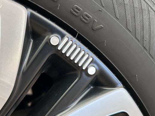 Jeep Avenger Summit 54 kWh LED | Climate | Cruise | LMV | Camera |  | 11 kW lader | Achteruitrijcamera | Apple... ActivLease financial lease