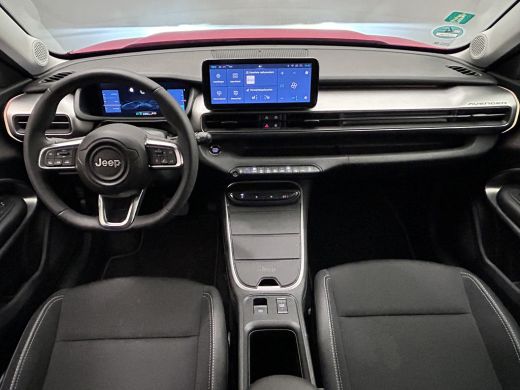 Jeep Avenger Summit 54 kWh LED | Climate | Cruise | LMV | Camera |  | 11 kW lader | Achteruitrijcamera | Apple... ActivLease financial lease