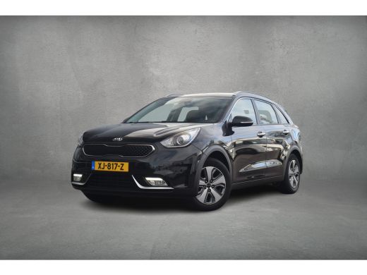 Kia Niro 1.6 GDi Hybrid ExecutiveLine | Trekhaak | Half Leer | Camera | CarPlay ActivLease financial lease