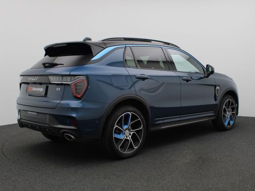 Lynk & Co 01 1.5 Plug-In Hybride 261PK Aut. Pano-Schuifdak, Keyless, Side Assist, Zwarte hemelbekleding, Stoel... ActivLease financial lease