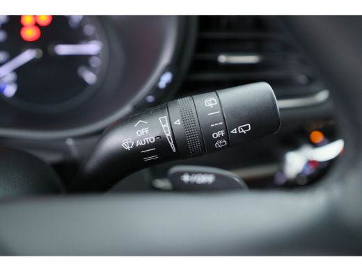 Mazda CX-30 2.0 e-SkyActiv-X M Hybrid Luxury | Trekhaak | Lederen bekleding | Elektr Stoel + Mem | Adaptive C... ActivLease financial lease