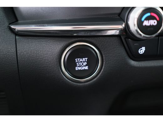 Mazda CX-30 2.0 e-SkyActiv-X M Hybrid Luxury | Trekhaak | Lederen bekleding | Elektr Stoel + Mem | Adaptive C... ActivLease financial lease