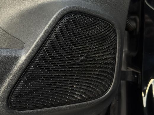 Mercedes-Benz GLB 200 Business Solution Luxury 7p. | Panorama | Leder | Memory | ActivLease financial lease